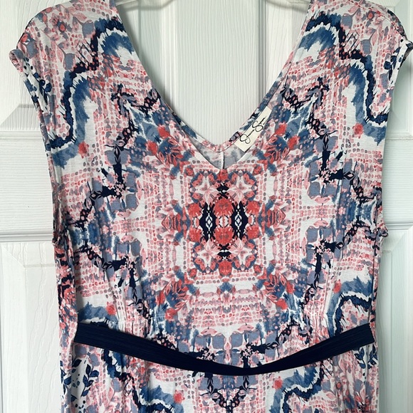 Maternity Maxi dress by Jessica Simpson in a size medium. - Picture 3 of 3